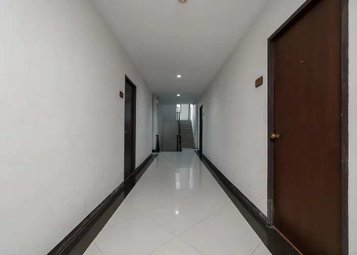 Dancenter Khaosan Park 3*