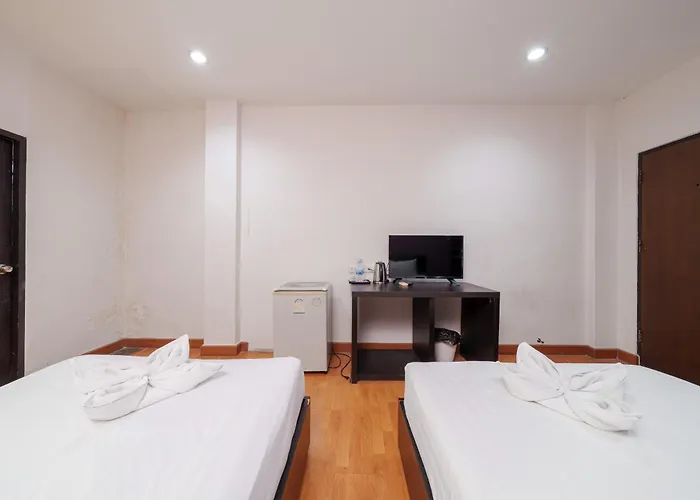 Hotel Dancenter Khaosan Park 3*