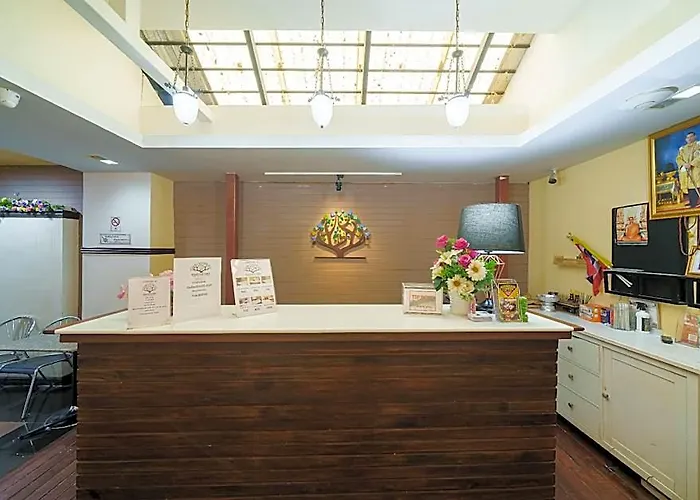 Dancenter Khaosan Park Hotel 3*