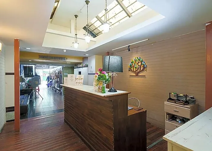 Dancenter Khaosan Park Hotel