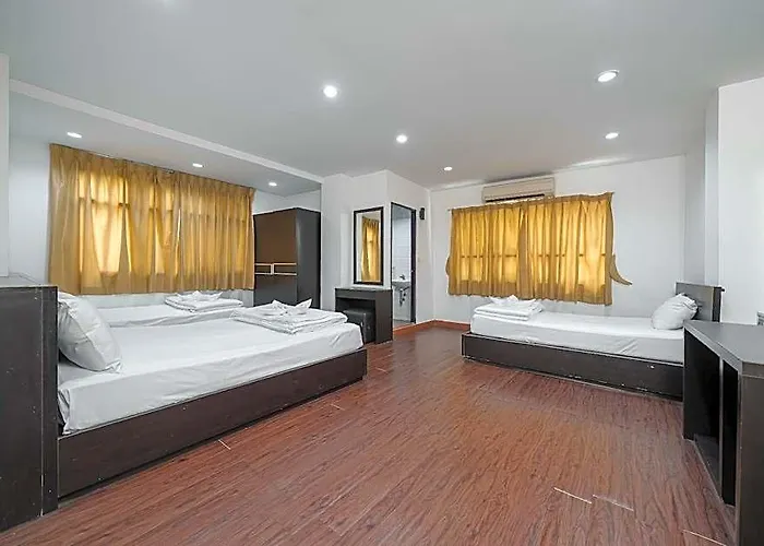 Dancenter Khaosan Park Hotel