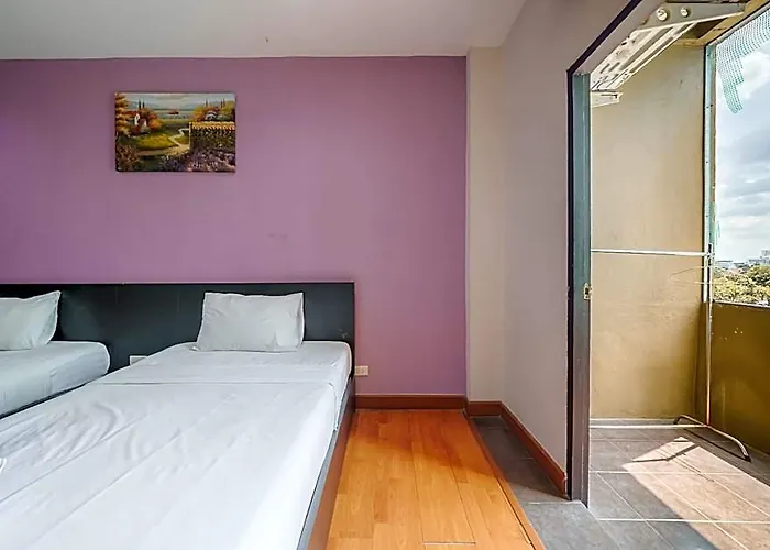 Dancenter Khaosan Park Hotel 3*
